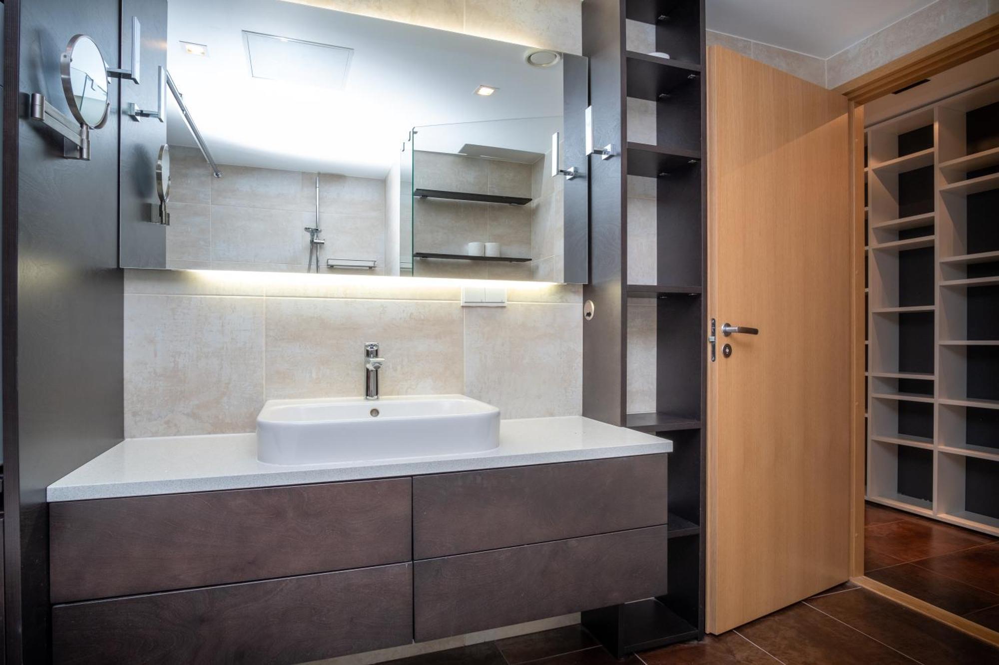 Dream Stay - Stylish Apartment Near Old Town With Free Parking Таллин Экстерьер фото