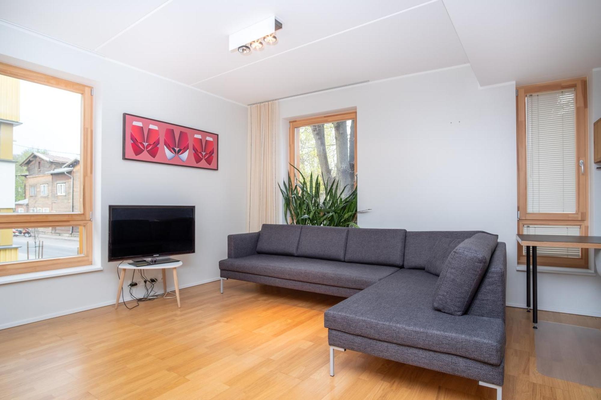 Dream Stay - Stylish Apartment Near Old Town With Free Parking Таллин Экстерьер фото